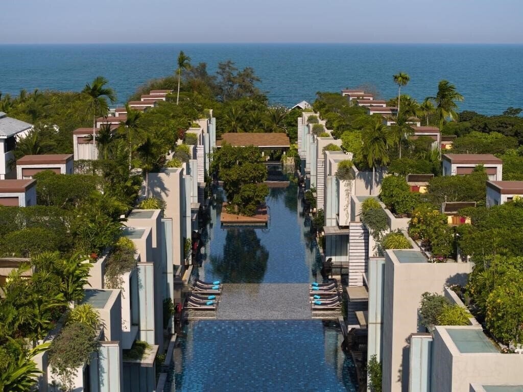 Отель Let'S Sea Hua Hin Al Fresco Resort 4*