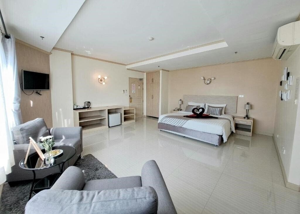 Фото Thipurai City Hotel 3*