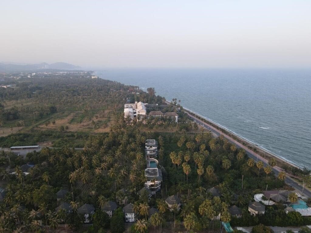 Картинка Tanaosri Resort & Spa 3*