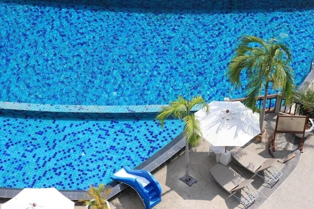 Фотография Royal Phala Cliff Beach Resort & SPA 4*