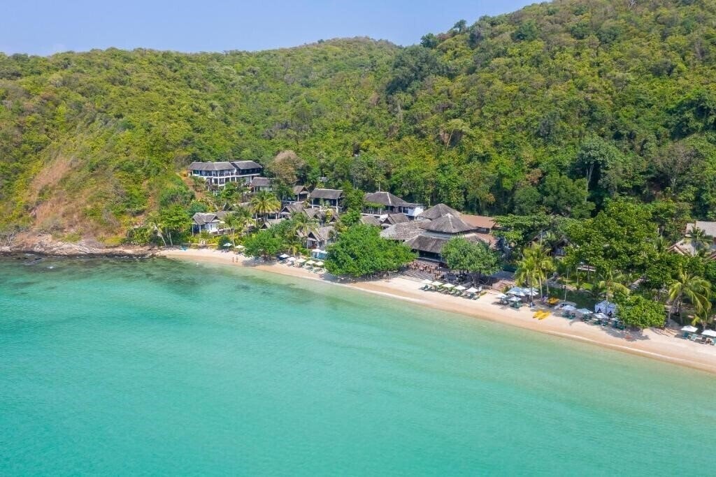 Отель Ao Prao Resort 4*