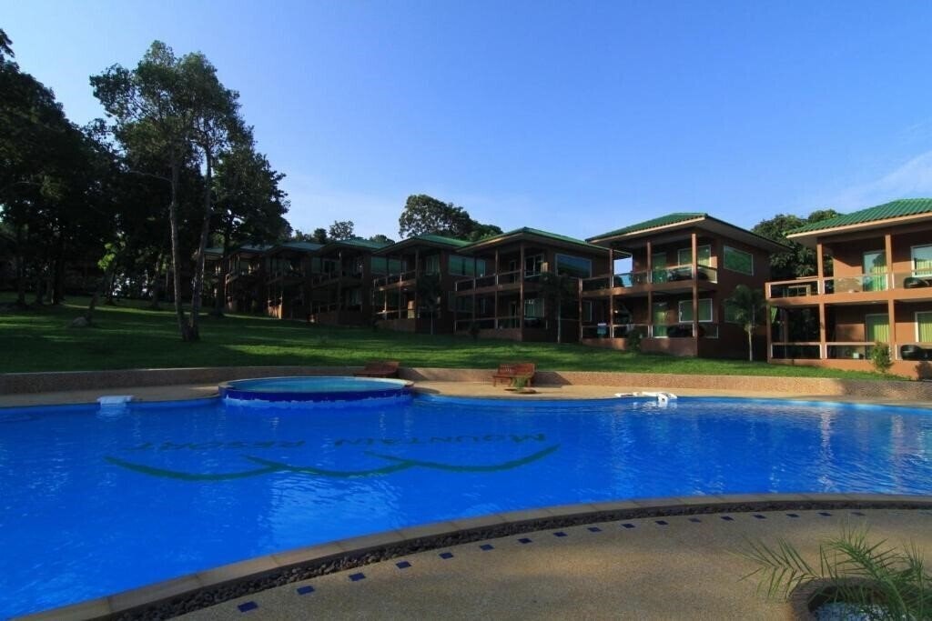 Фото Mountain Resort Koh Lipe 4*
