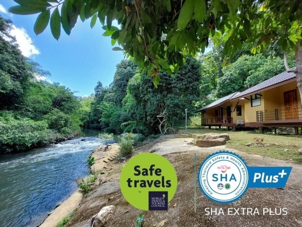 Отель Khaosok Rainforest Resort 3*