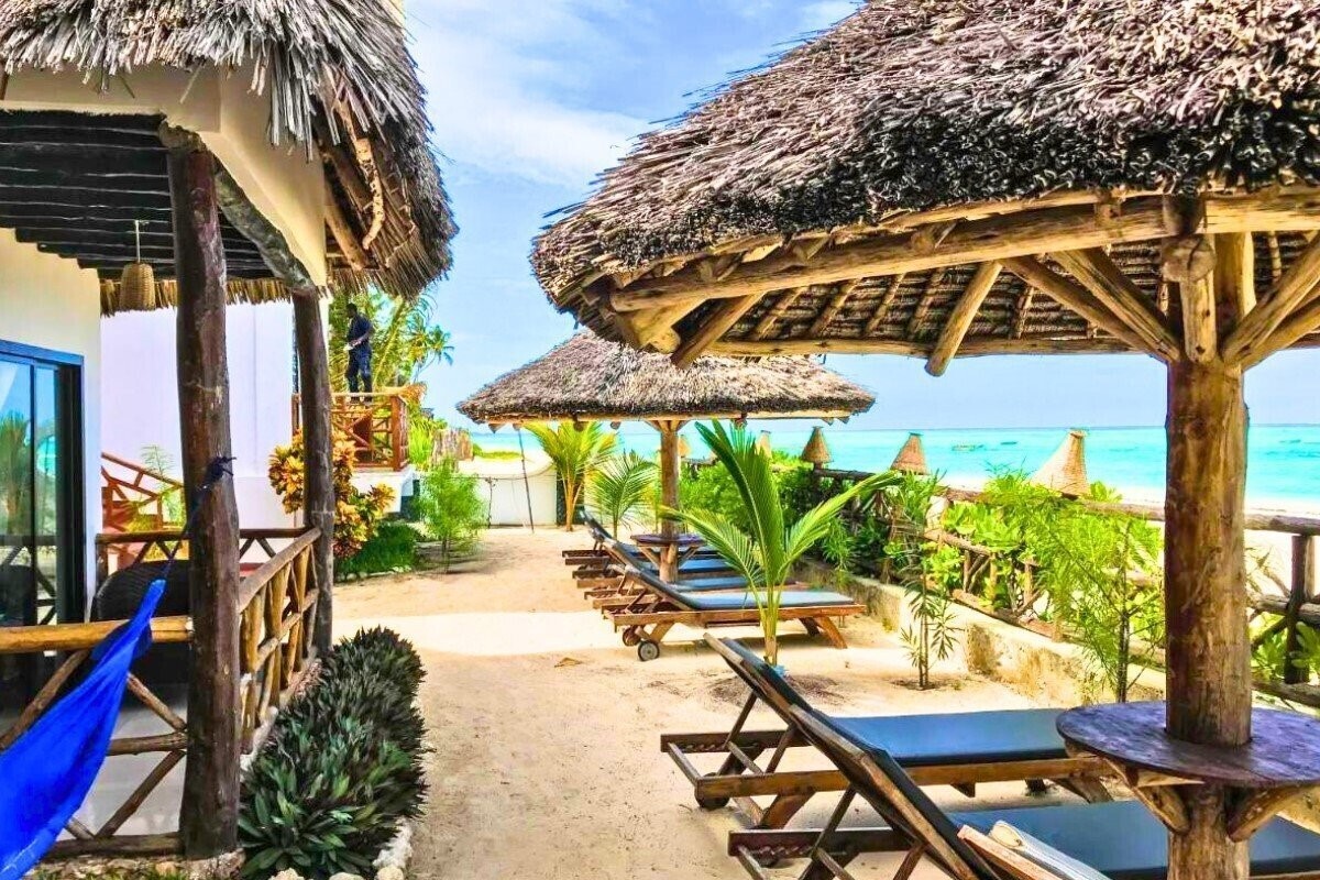 Отель Jambiani White Sands Beach Hotel 3*