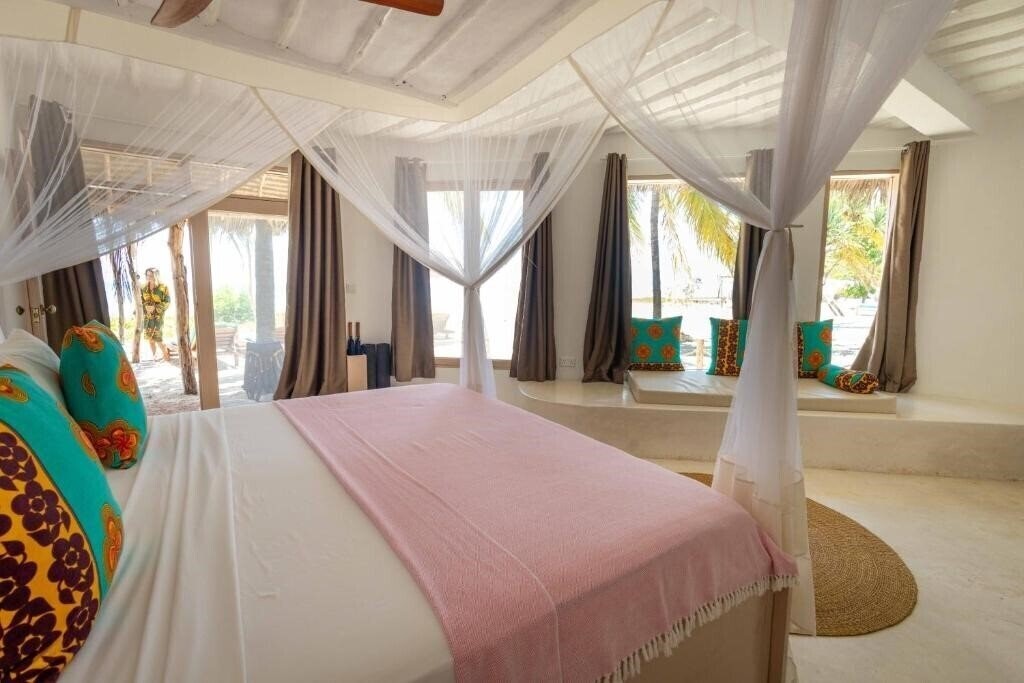 Отель Sharazad Oasis Retreat 4*