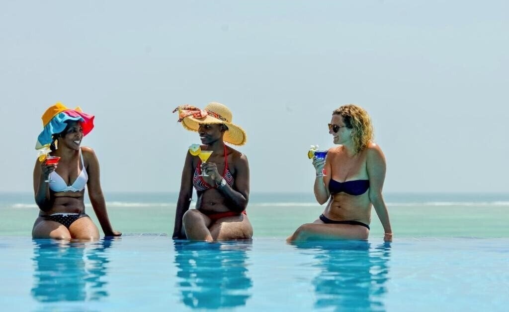 Изображение Pearl Beach Resort & Spa 5*
