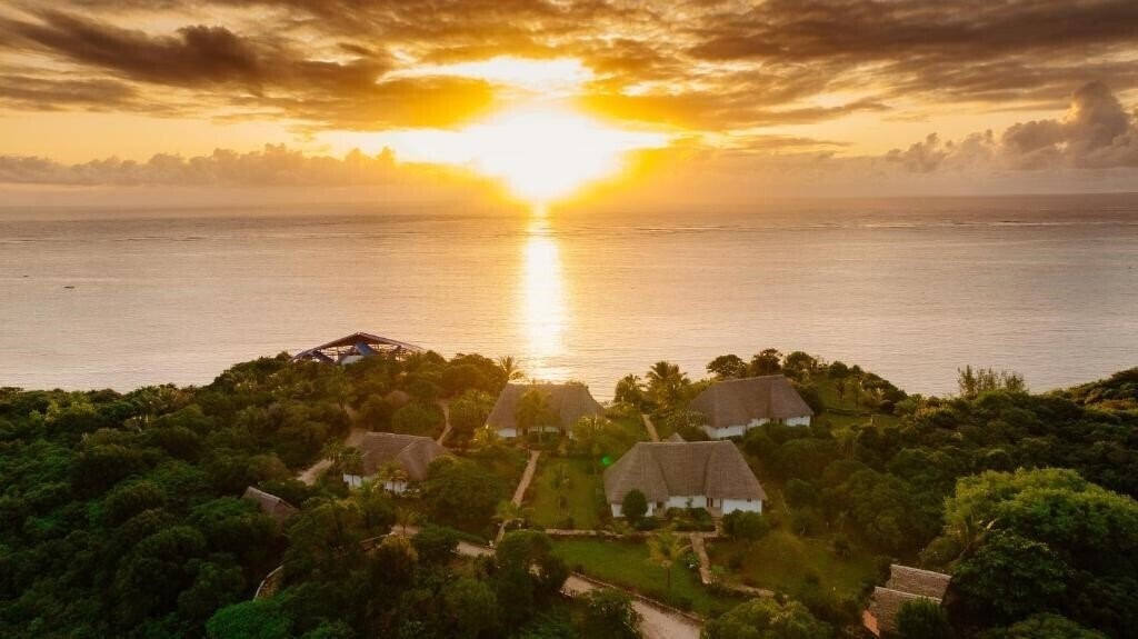Картинка Pearl Beach Resort & Spa 5*