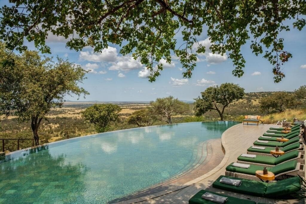 Отель Melia Serengeti Lodge 5*