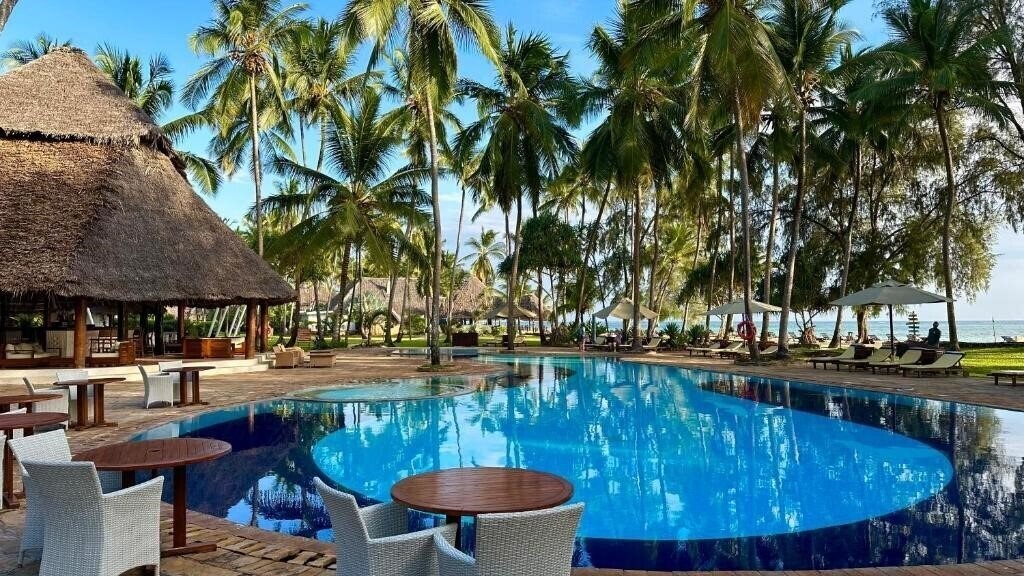 Blue Bay Beach Resort 5* суреті