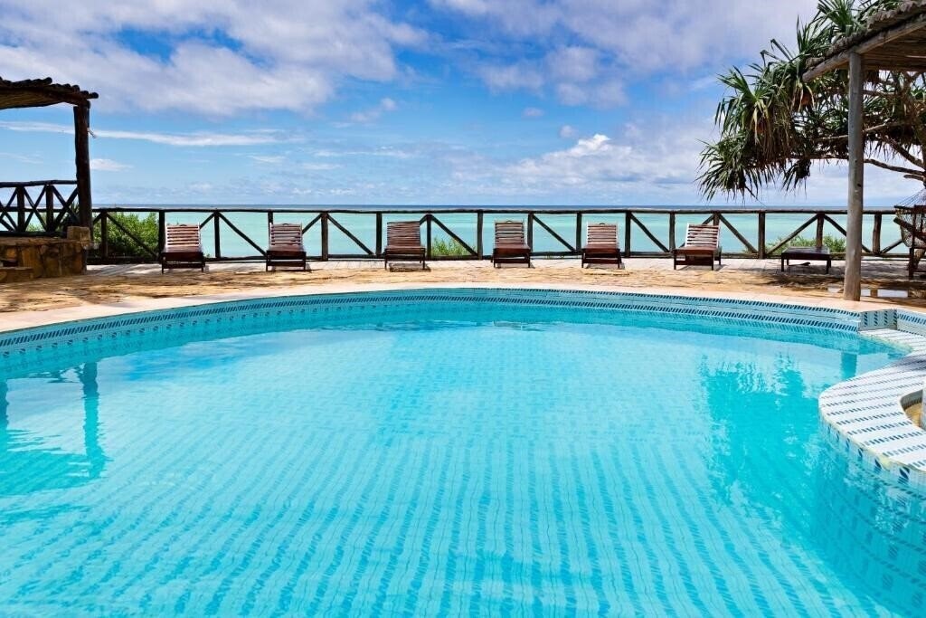 Tanzanite Beach Resort 3* суреті