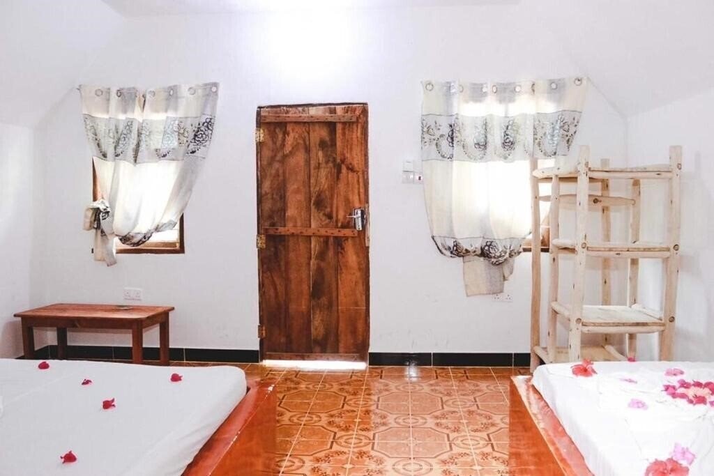 Фотография Jambo Beach Bungalows 3*