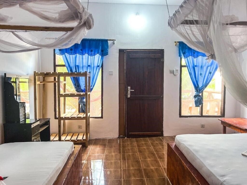 Картинка Jambo Beach Bungalows 3*