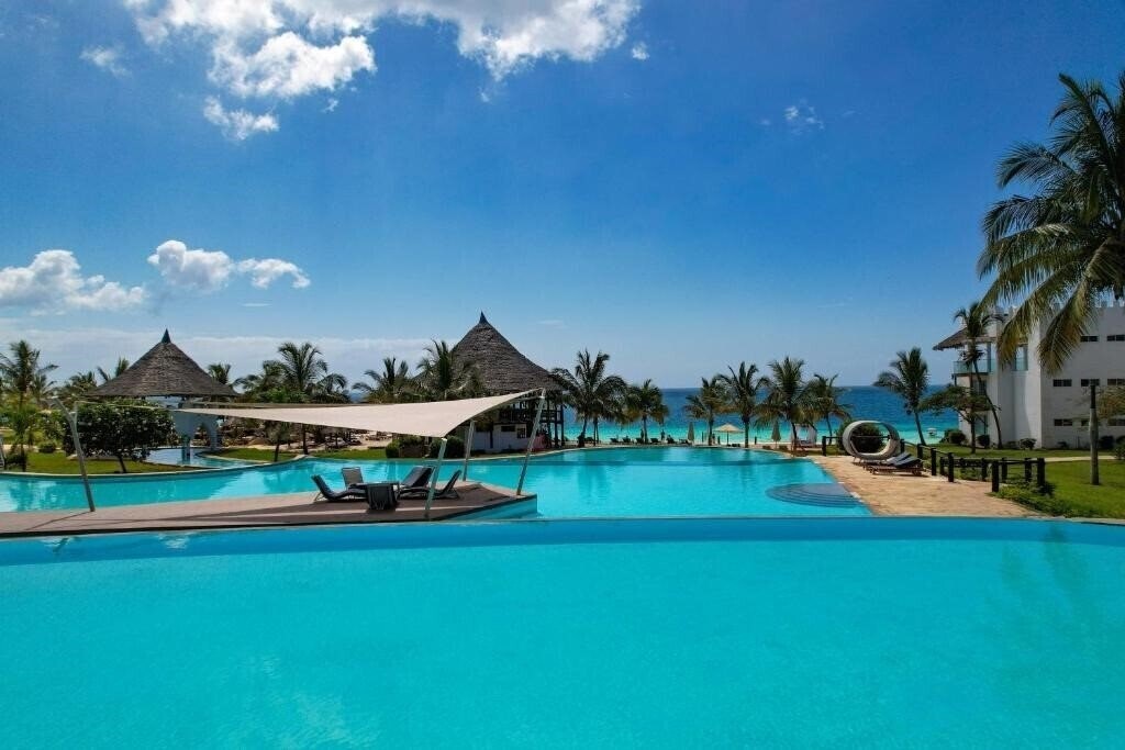 Фотография Zanzibar Beach Resort 3*
