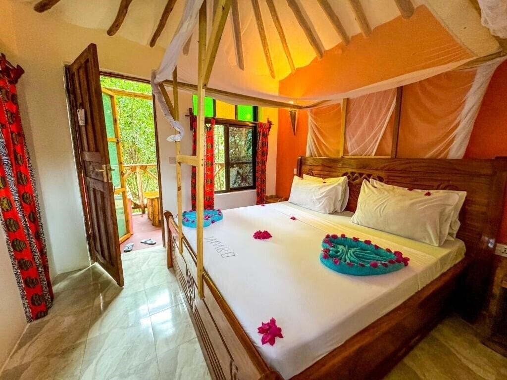 Отель Sagando Hostel 3*