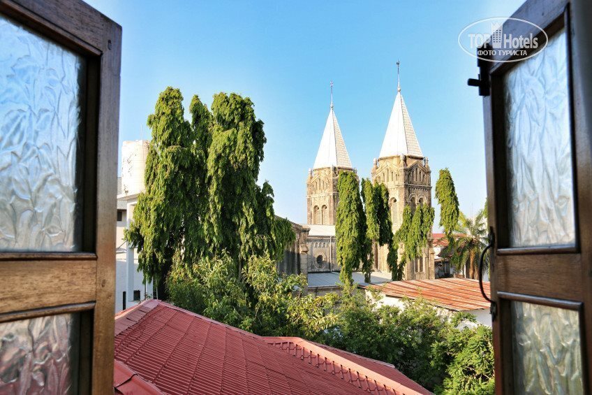Tausi Palace Hotel 4* қонақ үйі