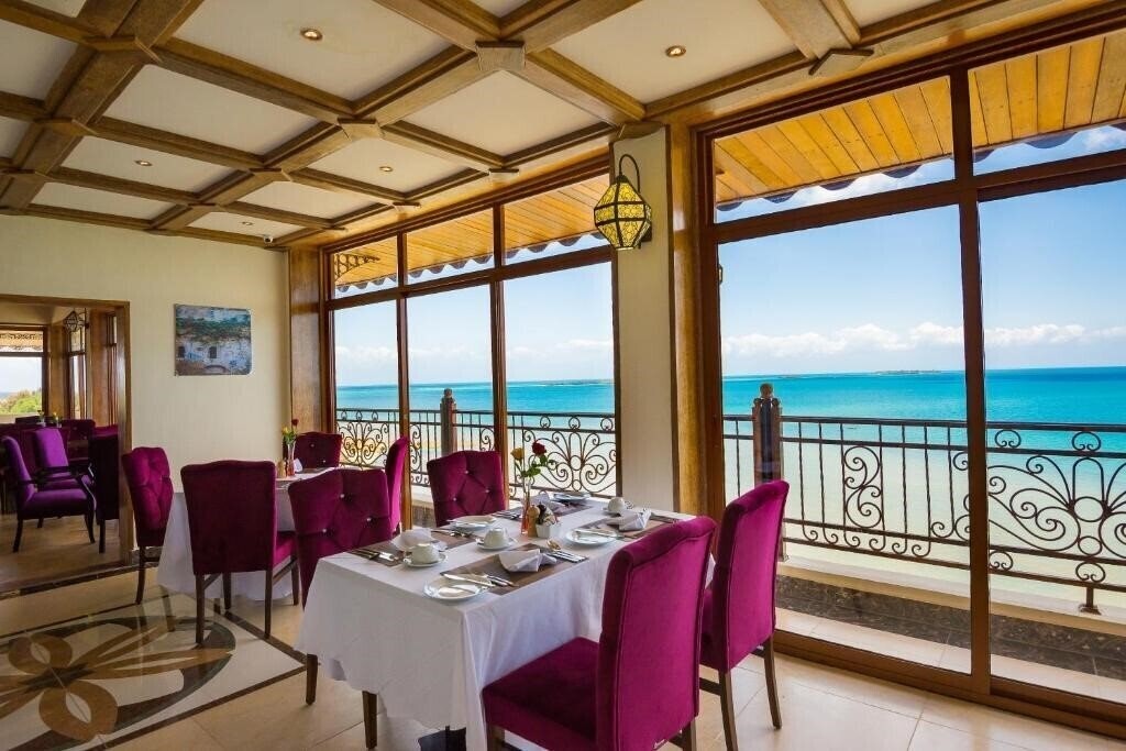 Картинка Golden Tulip Zanzibar Resort 4*