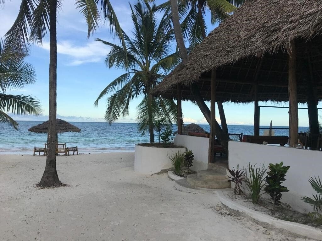 Bahati Villa 3* суреті