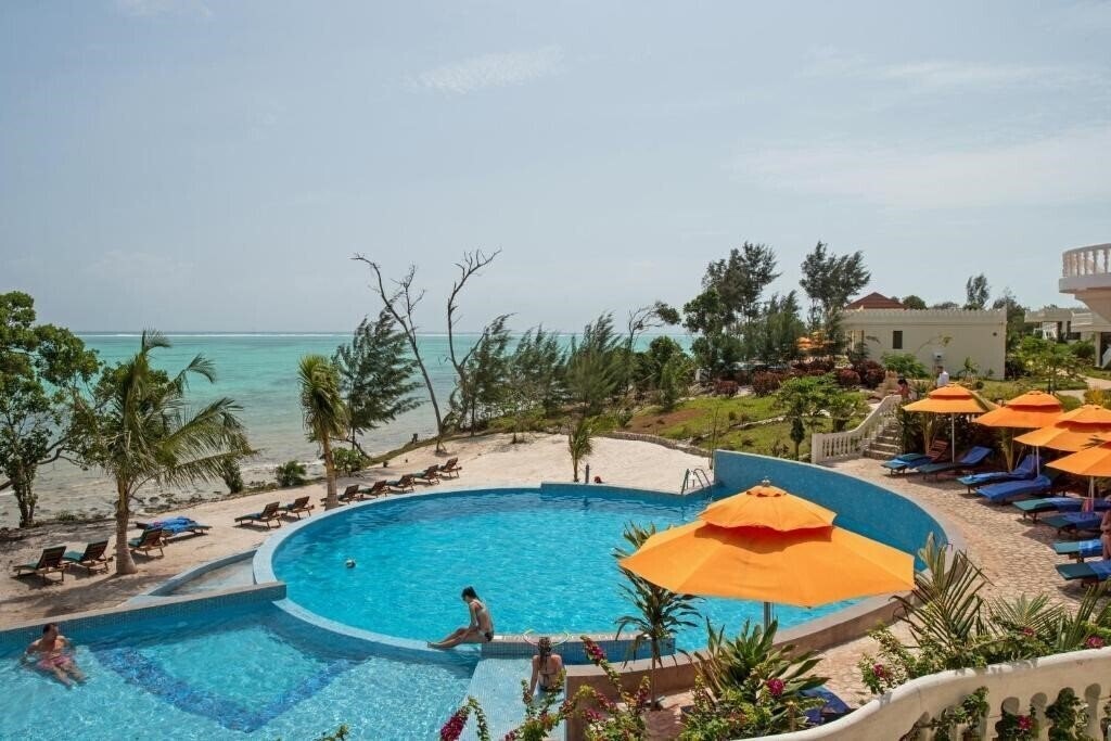 Отель Moja Tuu The Luxury Villas & Nature Retreat (ex. Moja Tuu Luxury Villa) 4*