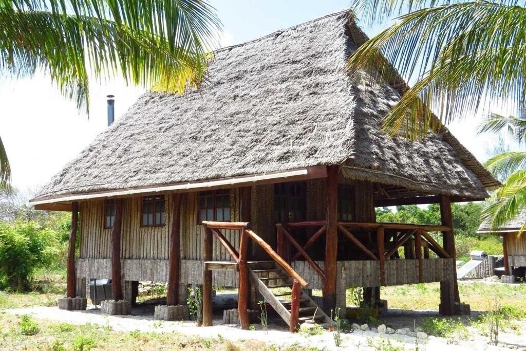 Отель Pemba Lodge 3*