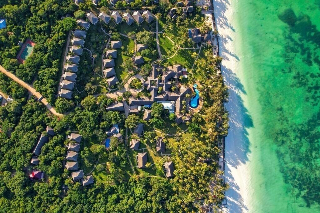 Bluebay Beach Resort & SPA 5* суреті