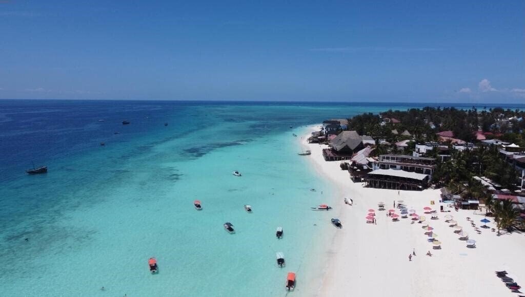 Изображение Max Hotel Nungwi 3*