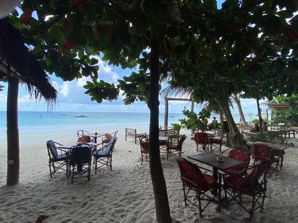 Mobydick Lodge Kiwengwa 3* фотосуреті