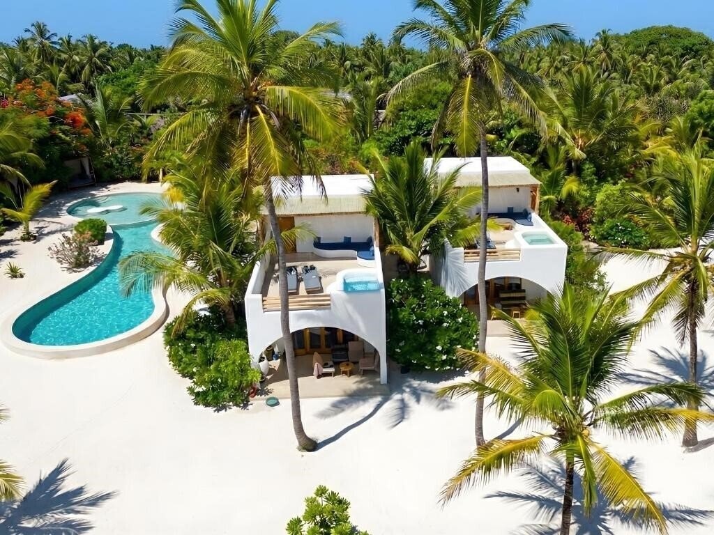 Отель Kijani Beach Villas отель без категории