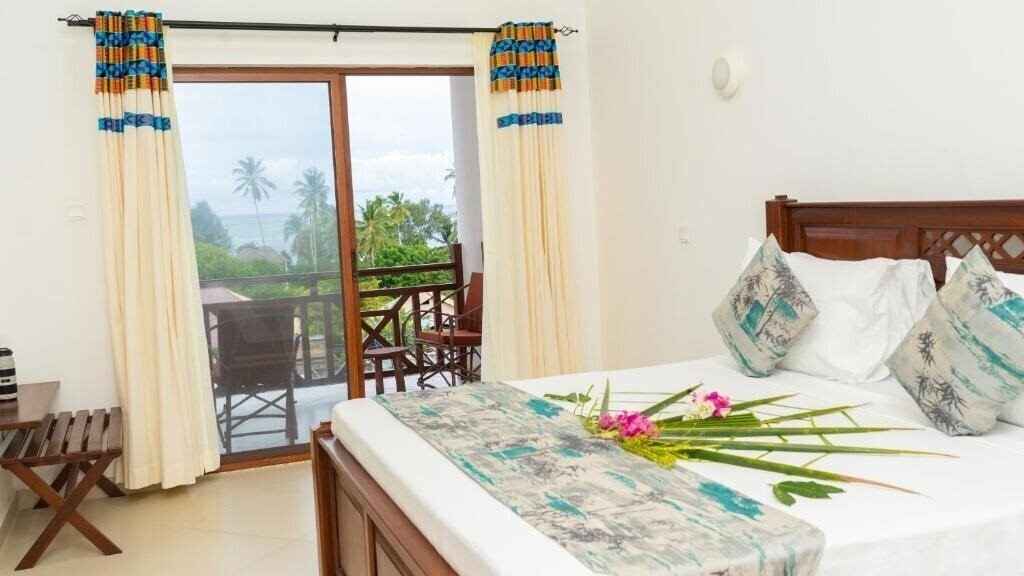 Alfa Boutique Hotel 3* суреті