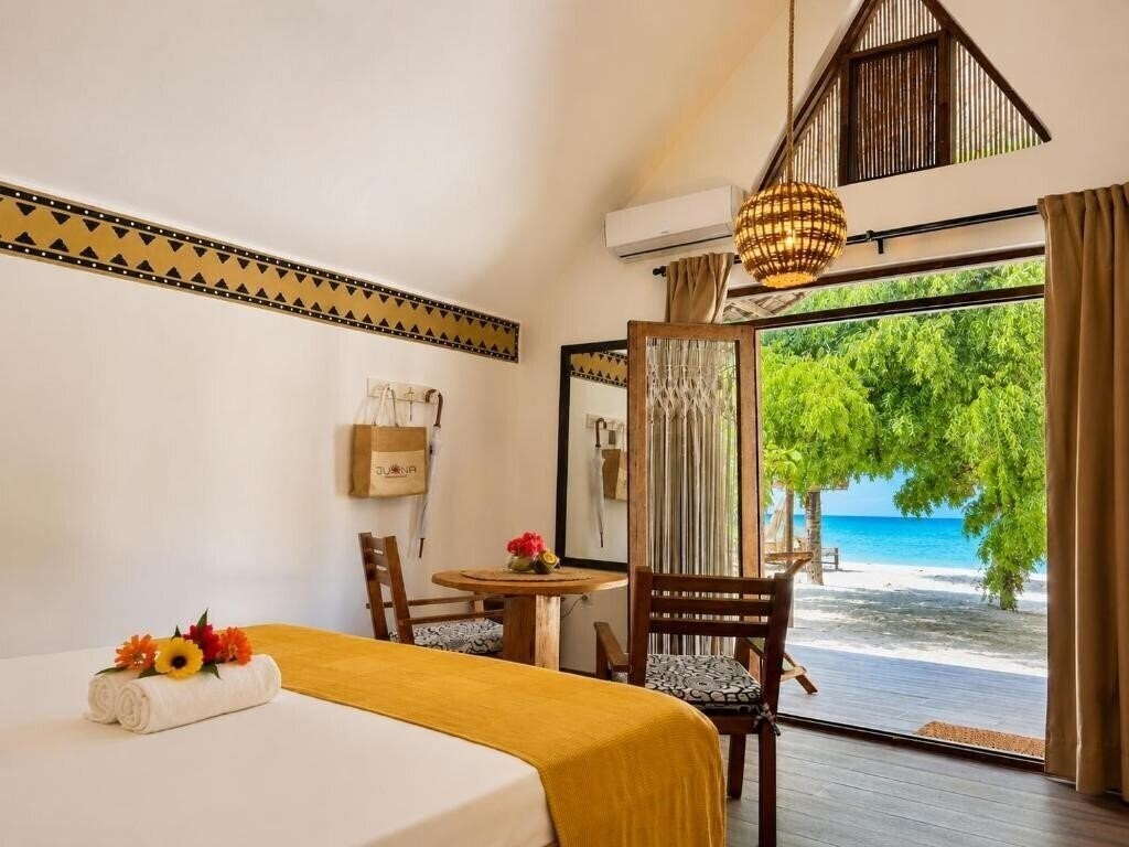 Фото Juana Ocean Villas 5*