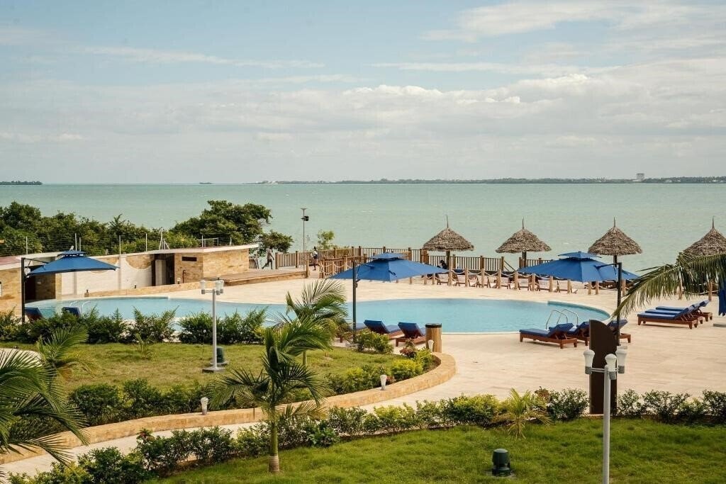 Фотография Treetop by Eight Continents 5*