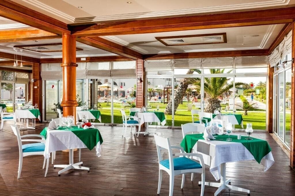 Palm Beach Palace Djerba 5* суреті