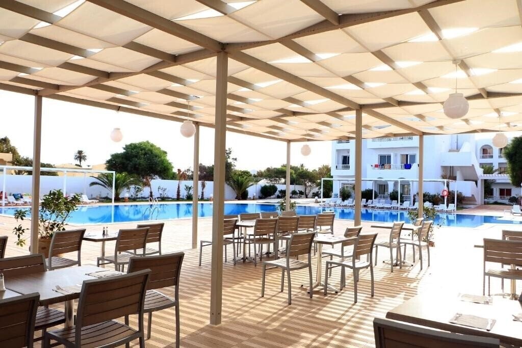 Riadh Meninx Djerba 4* суреті
