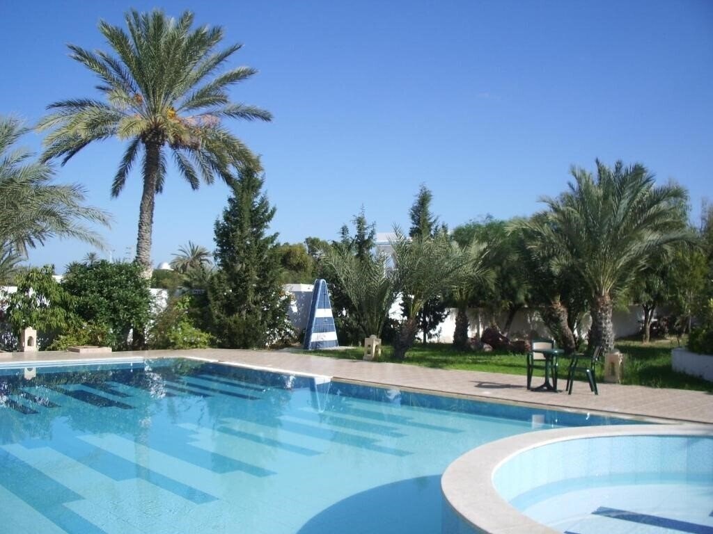 Отель Menzel Dija 3*