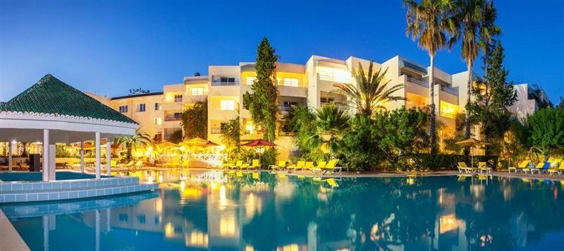 Regency Beach Hotel 4* қонақ үйі