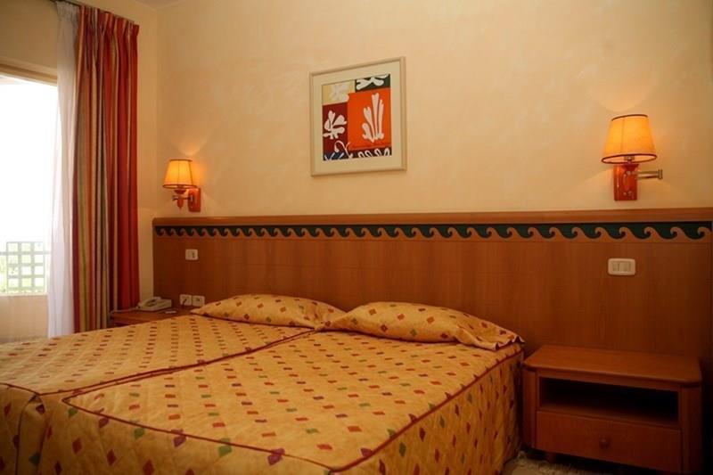 Nahrawess Hotel & Thalasso 4* фотосуреті