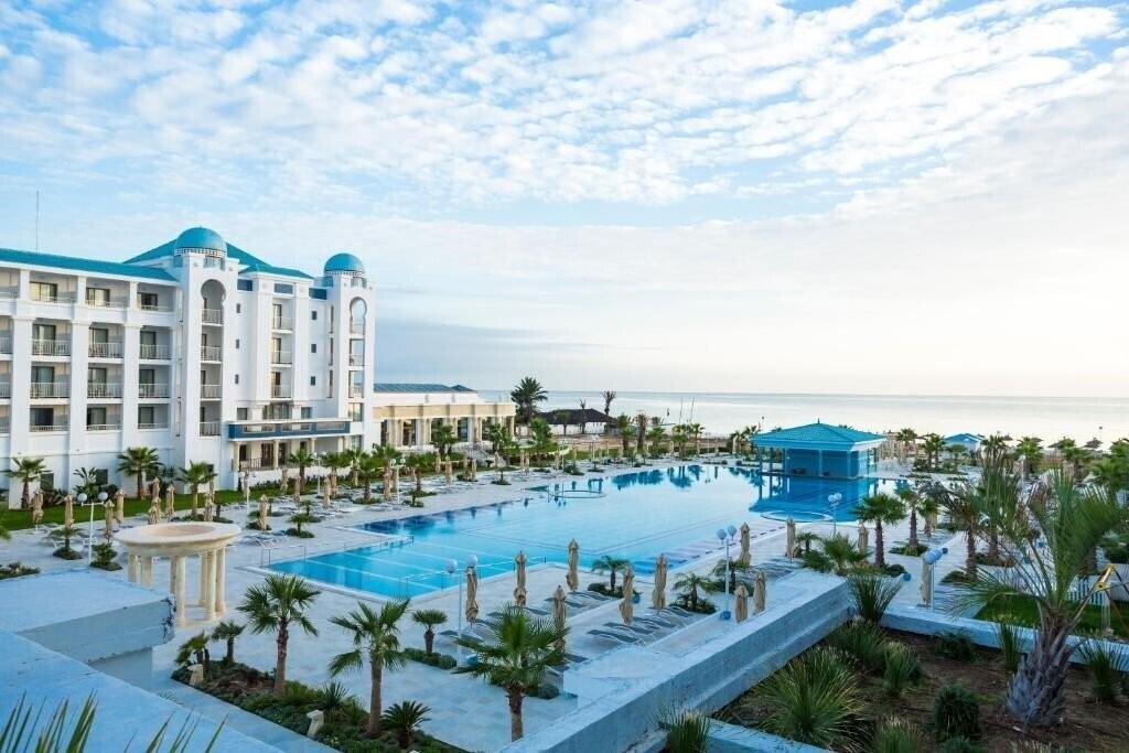 Изображение Concorde Green Park Palace 5*