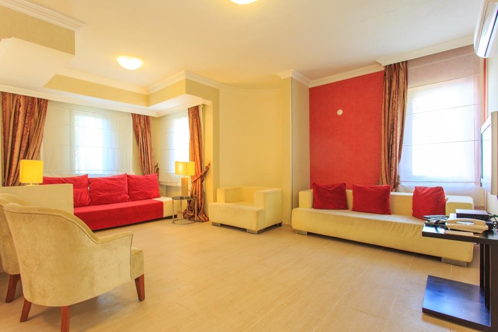 Club Orka Hotel & Villas 4* қонақ үйі