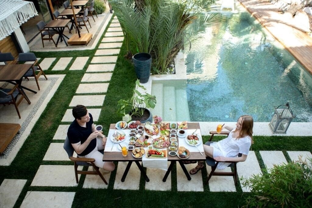 The ABC Hotel (ex. Hay Hotel) 2* суреті