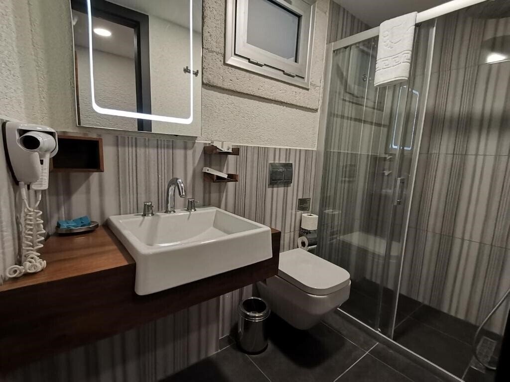 The ABC Hotel (ex. Hay Hotel) 2* суреті