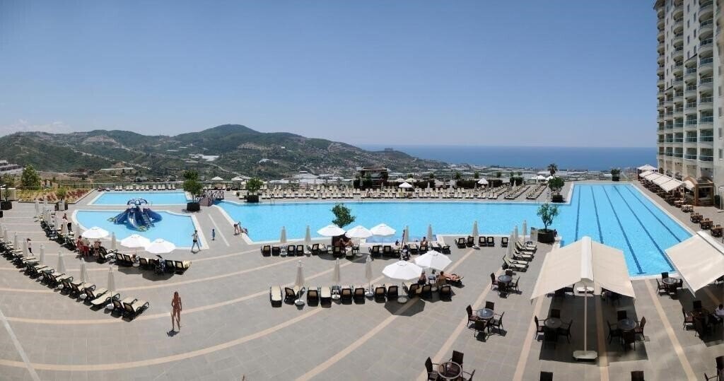 Gold City (ex. Goldcity Tourism Complex Condominium & Hotel & Spa) 5* қонақ үйі