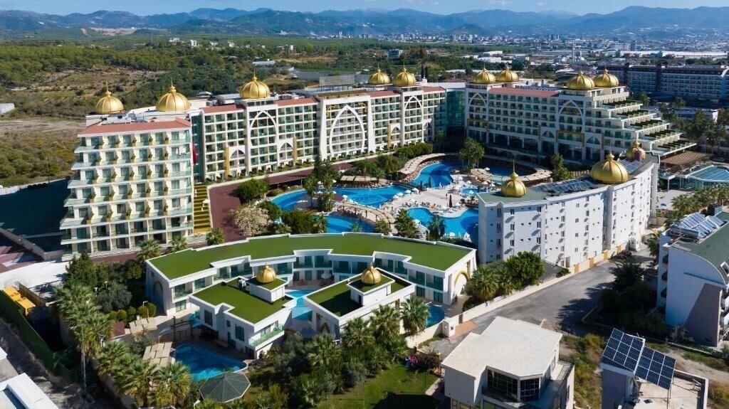 Отель Alan Xafira Deluxe Resort & SPA 5*