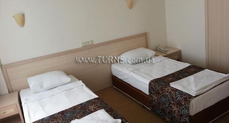 Картинка Pera Beach Hotel 3*