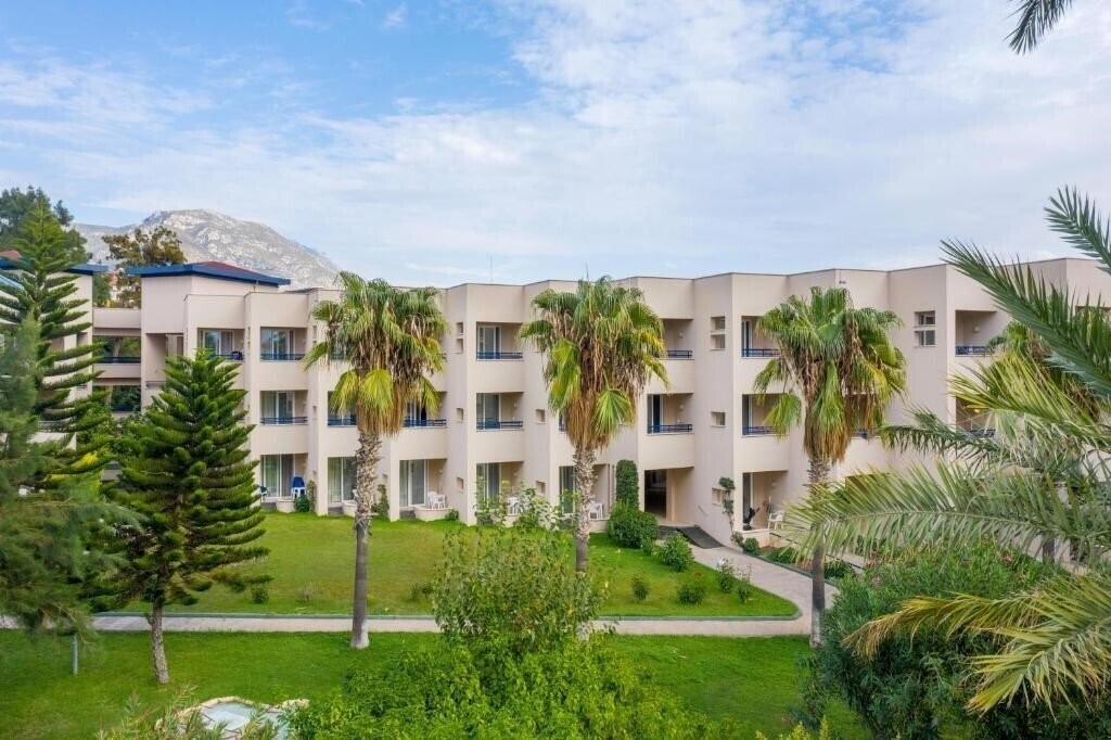 Изображение Labranda Alantur Hotel (ex. Maritim Hotel Club Alantur) 5*