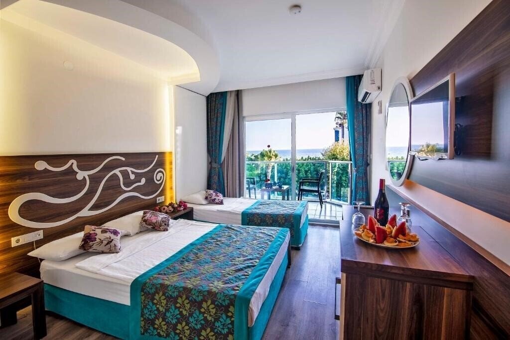 Фото Kleopatra Blue Hawaii Hotel 3*