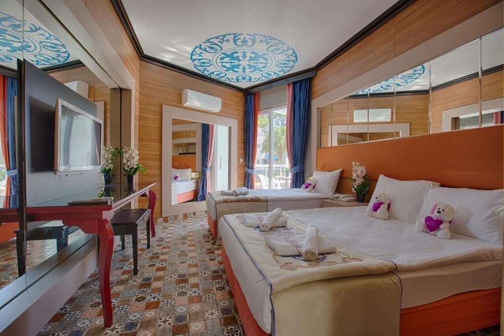 Club Hotel Anjeliq 5* суреті