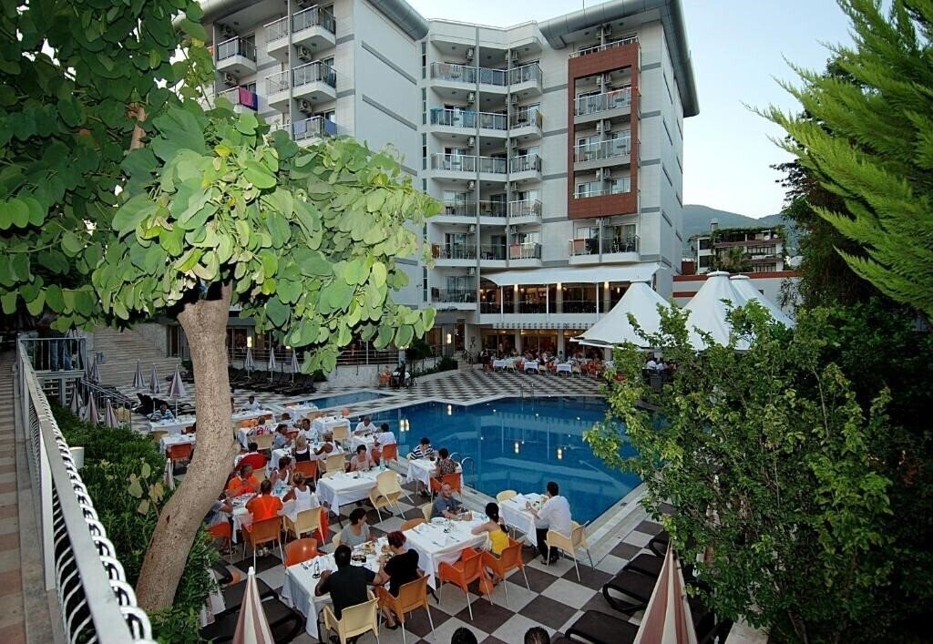 Фото Grand Okan 4*