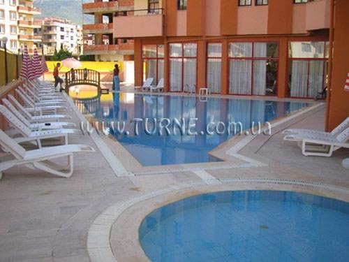 Metro Suite Hotel 3* фотосуреті