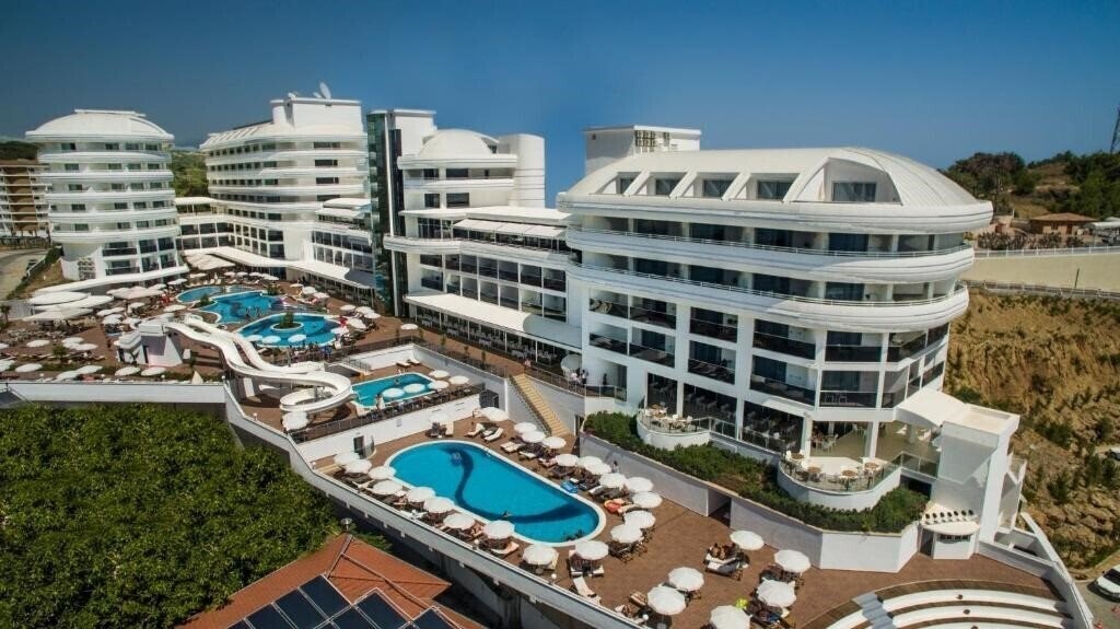 Изображение Laguna Beach Alya Resort & SPA 5*