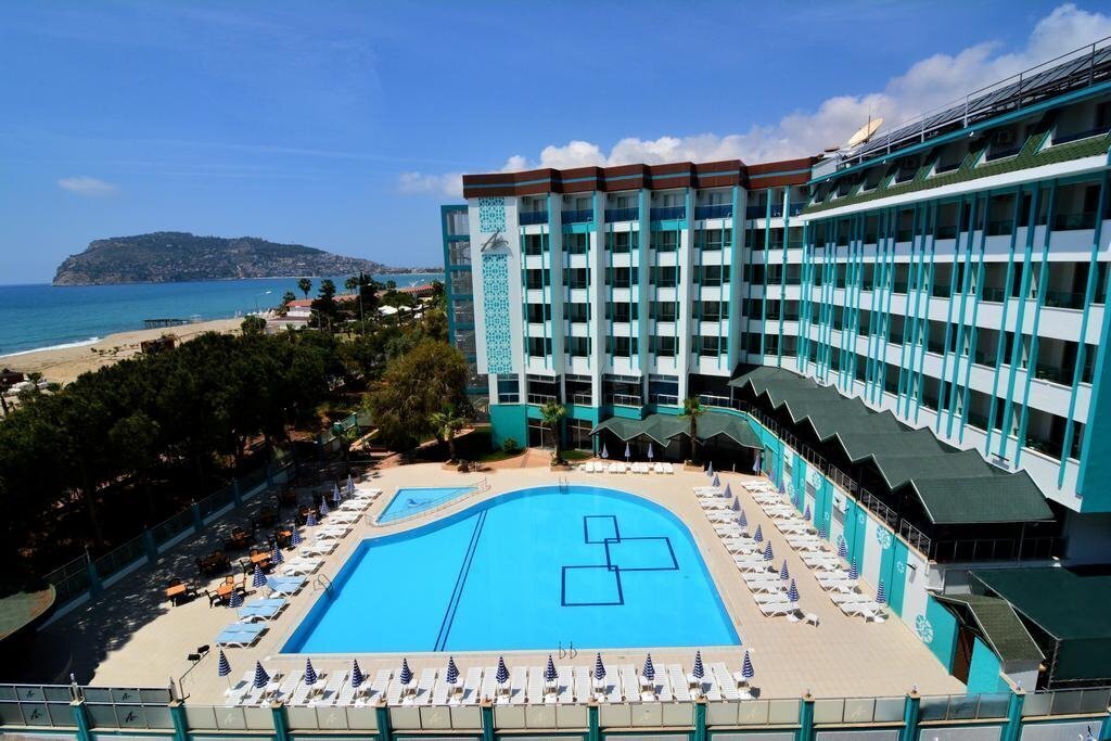 Отель Ananas Hotel 4*