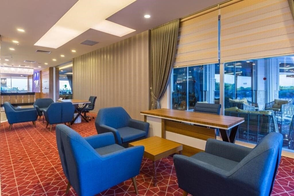 Фотография Lonicera Resort & SPA 5*